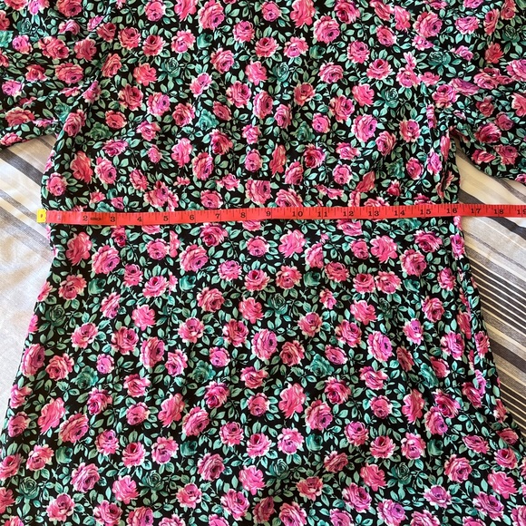 Zara Floral Dress - Picture 6 of 9